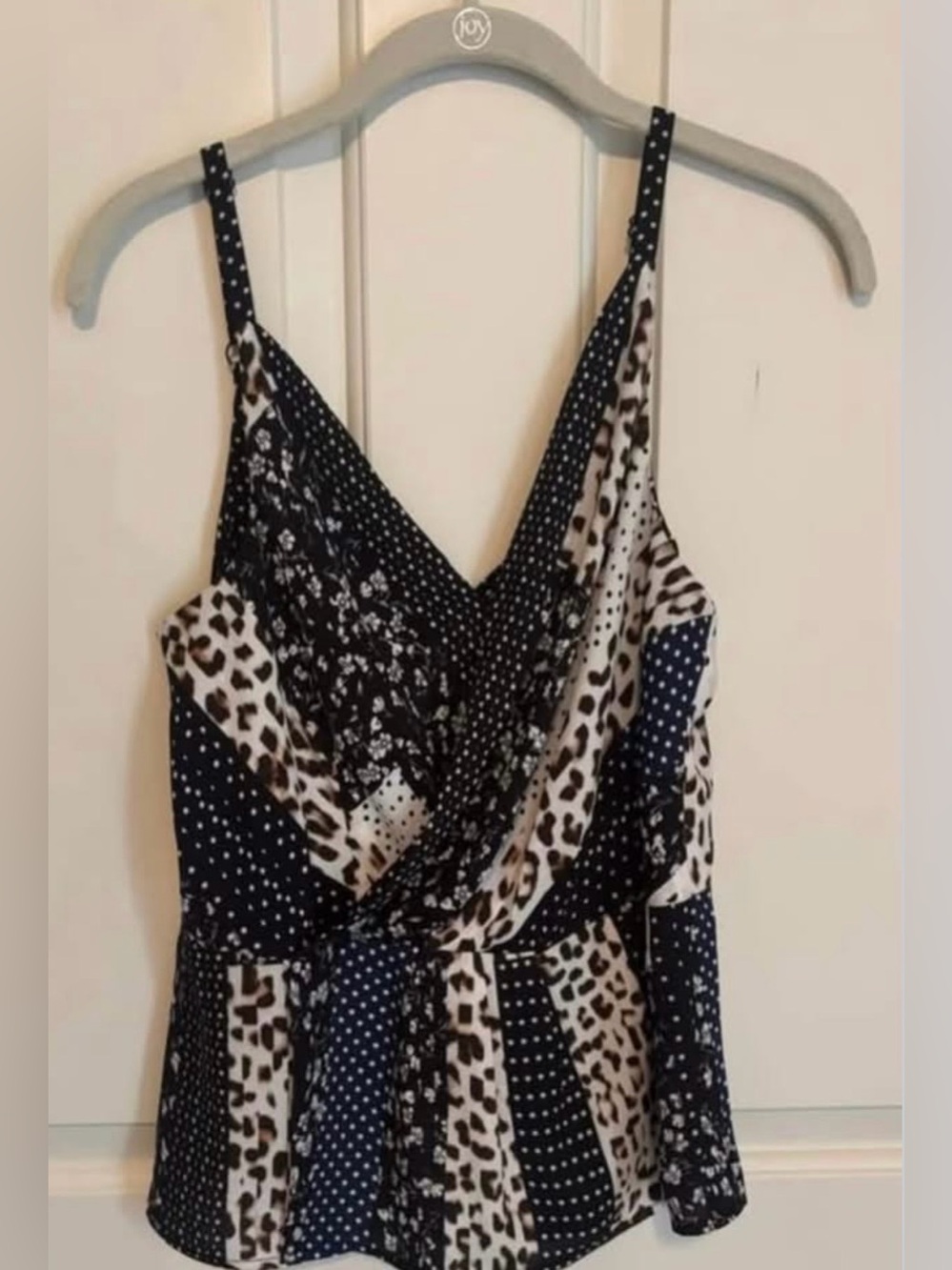 CAbi 3787 Cross Over Cami